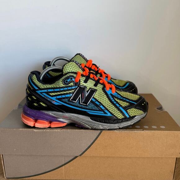 New Balance 1906 R DTLR ‘Starry Nights‘ Kids Sneakers- SZ 3 Y - Picture 5 of 15